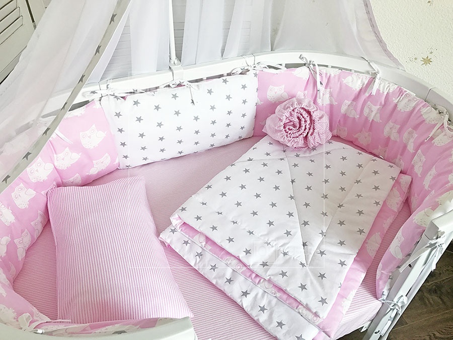 Комплект в кроватку дизайнерский Бело-розовый с совами - ЮгМебель